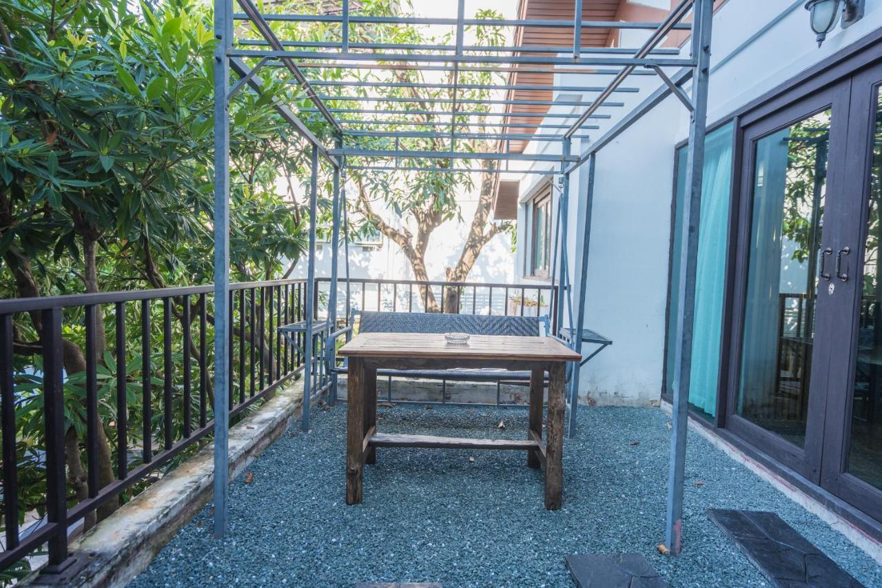 Yi'S Garden Villa Чиангмай Екстериор снимка
